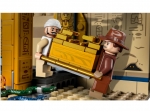 LEGO® Indiana Jones™ 77013 - Únik zo stratenej hrobky